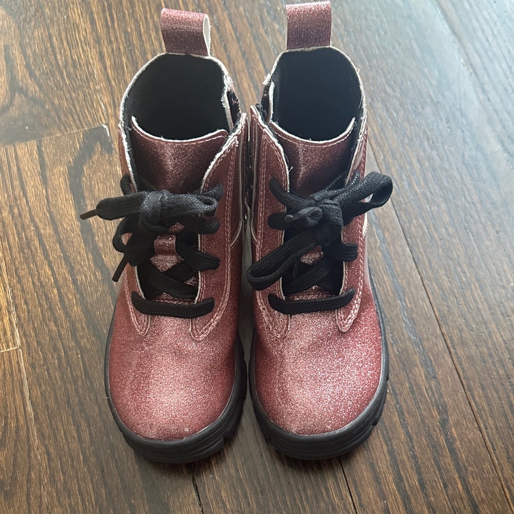 Girls' Uggs Glitter Lace-Up Ankle Boots in Rose Metallic